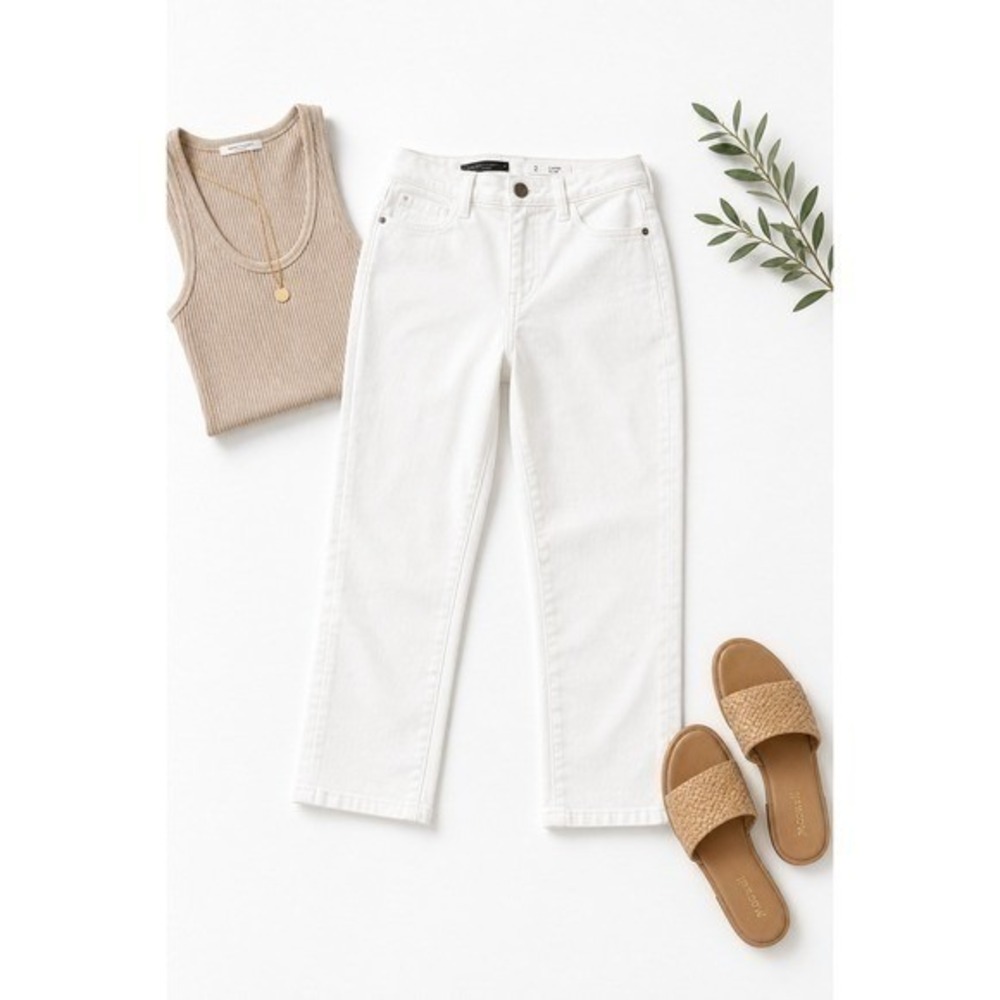 Simply Vera‎ Wang White Capri Jeans Size 2 Mid Rise Stretch Denim